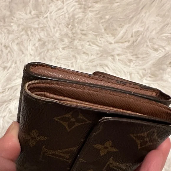 Louis Vuitton Monogram Brown Wallet - Picture 15 of 16